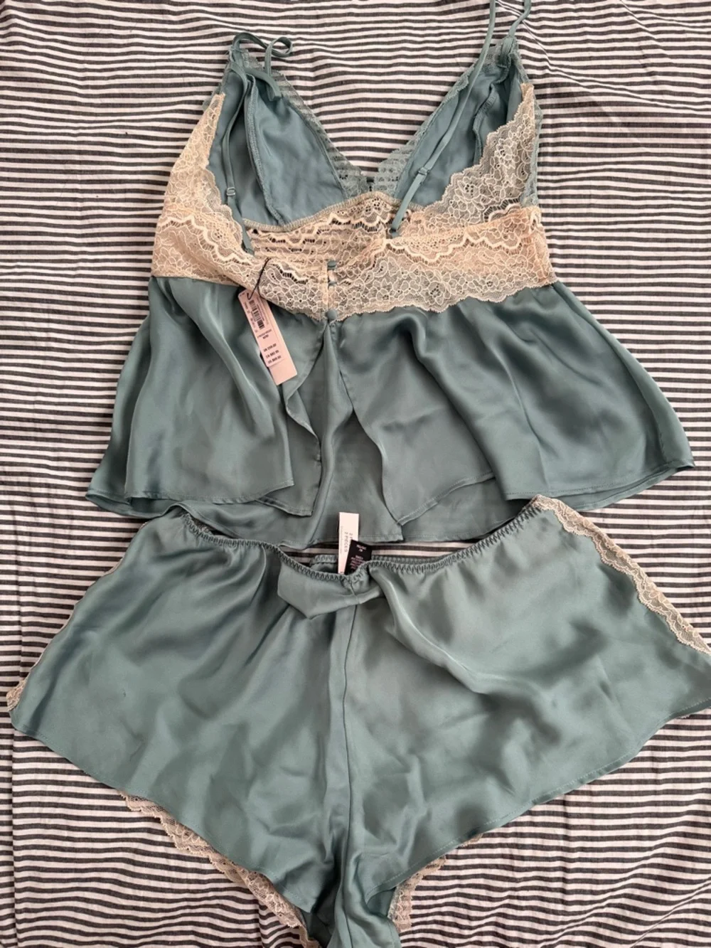 Victoria's Secret Sage Green Cami & Shorts Sleep Set with Cream Lace - Picture 2 of 2